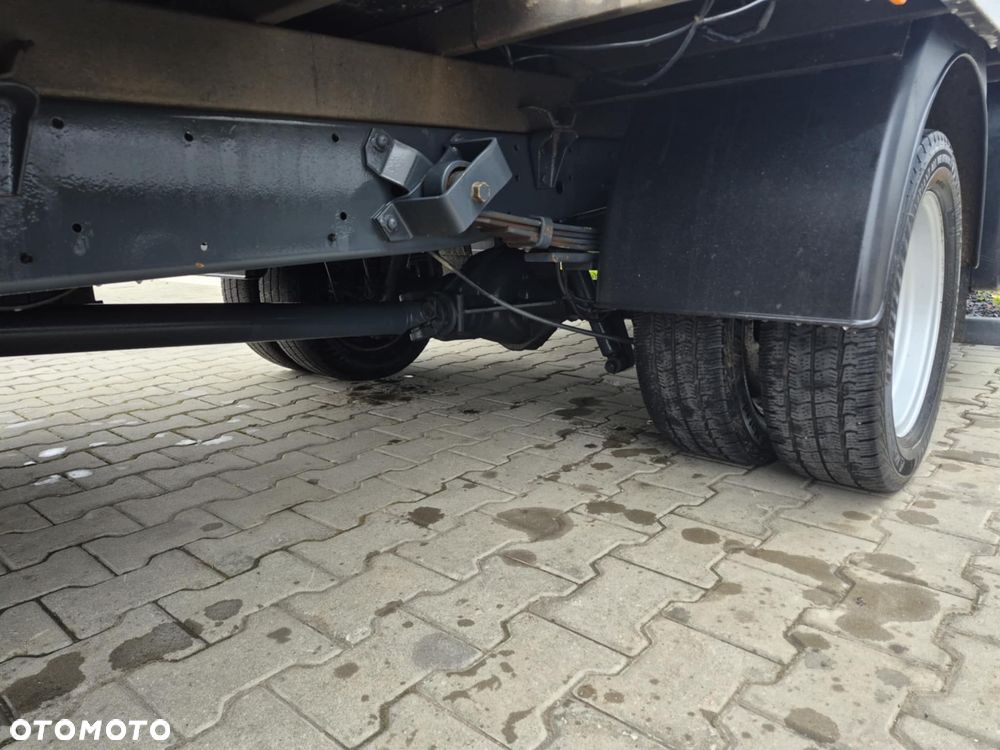 Iveco DAILY - 12