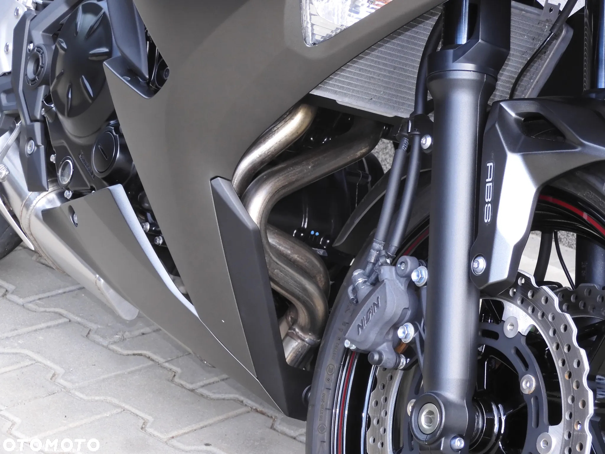 Kawasaki Ninja - 13