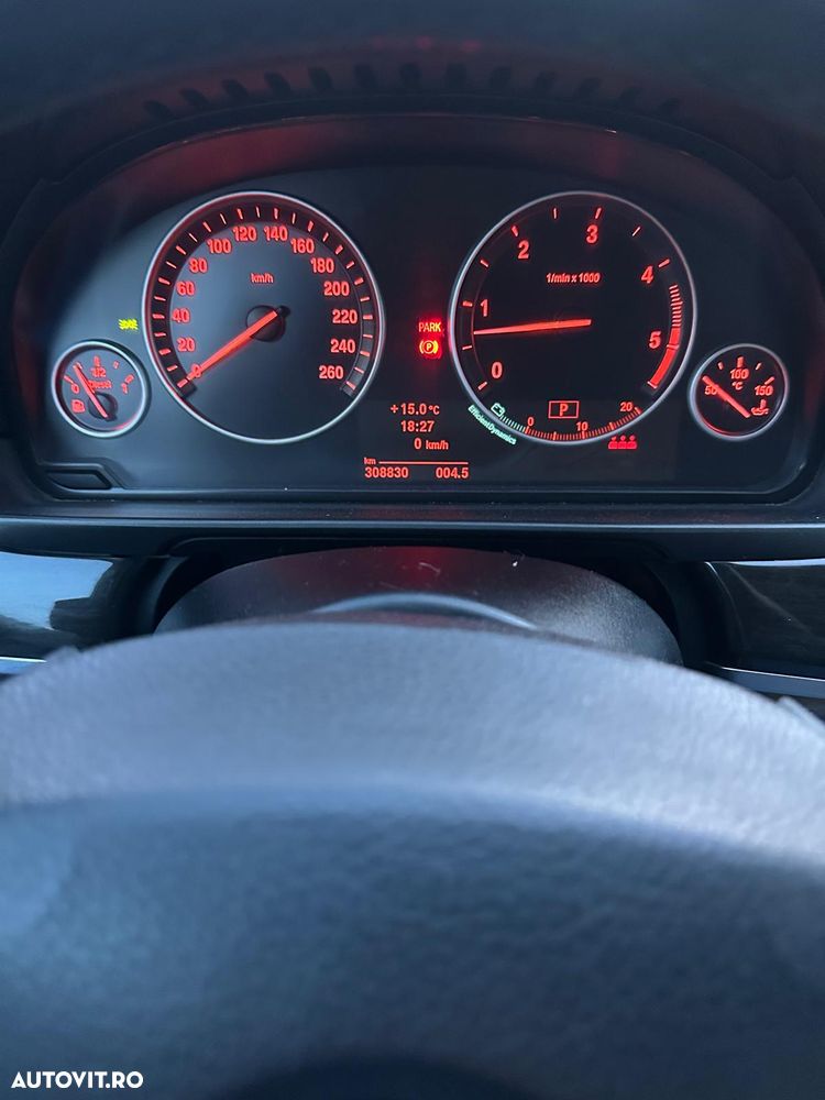 BMW Seria 5 525d Aut. - 19