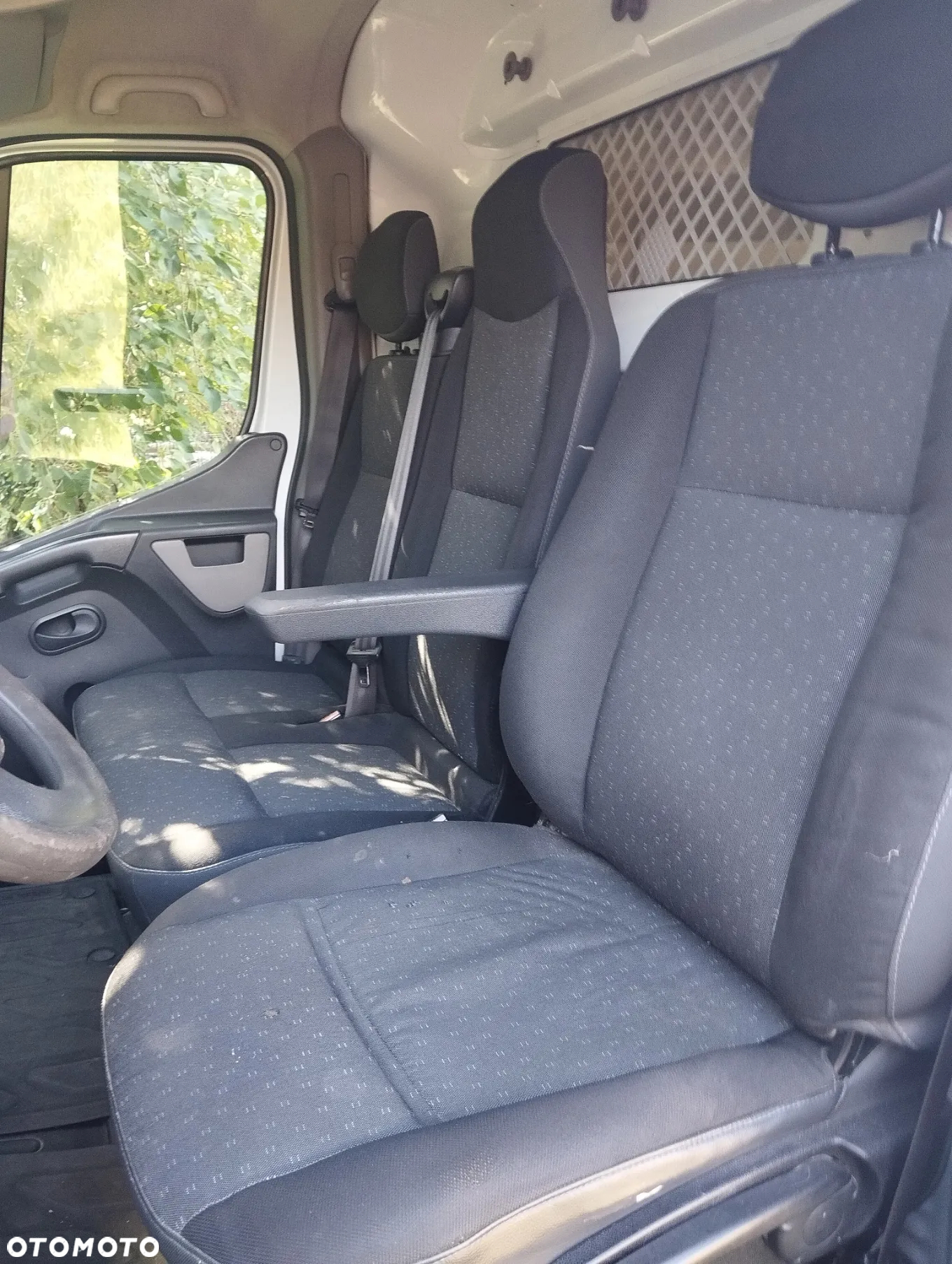 Nissan NV400 - 10
