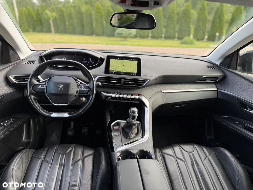 Peugeot 3008 1.5 BlueHDi Allure Pack S&S - 18