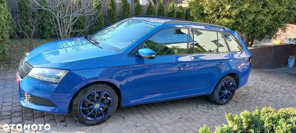 Skoda Fabia - 10