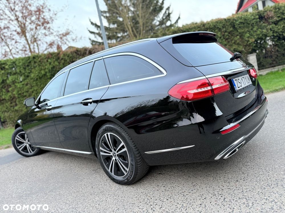 Mercedes-Benz Klasa E 220 d 4-Matic Avantgarde - 5