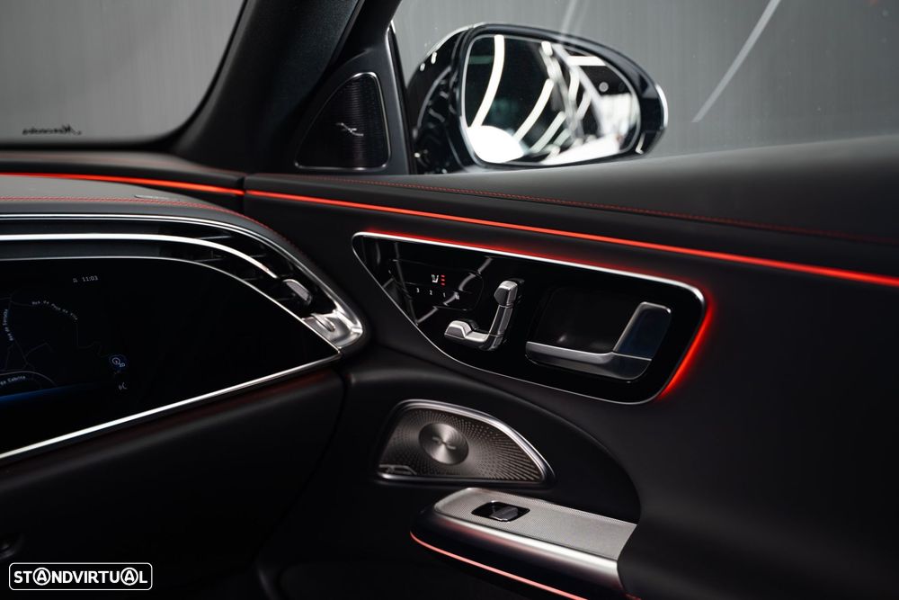 Mercedes-Benz E 53 AMG HYBRID 4Matic+ SpeedshiftFT TCT 9G - 56