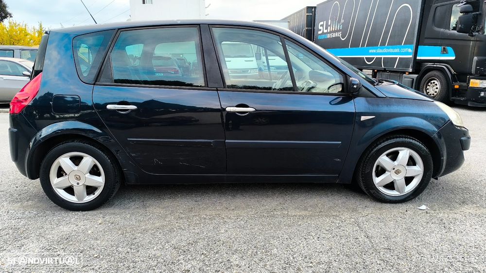 Renault Scénic 1.5 dCi Dynamique S - 18