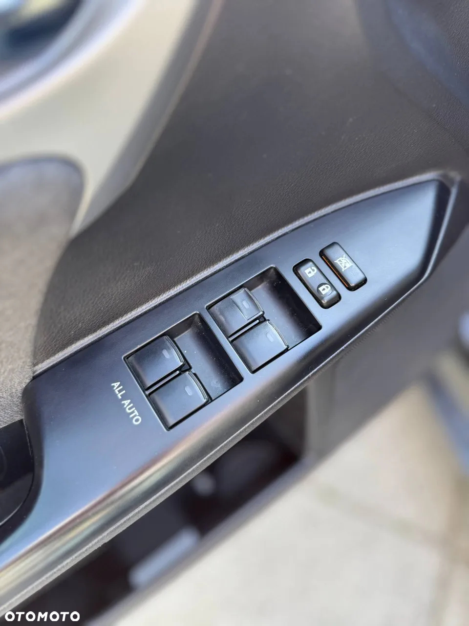 Lexus CT 200h Dynamic Line - 16