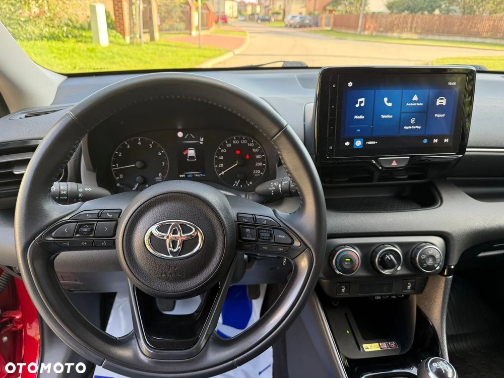 Toyota Yaris 1.5 Style - 12