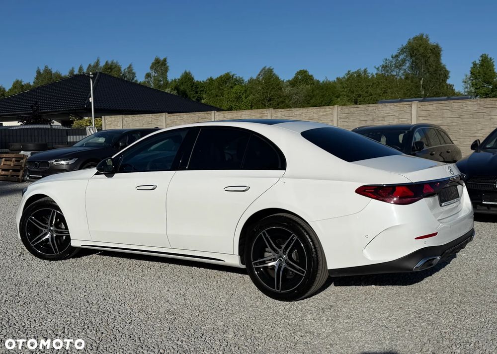 Mercedes-Benz Klasa E 220 d 4Matic 9G-TRONIC - 9