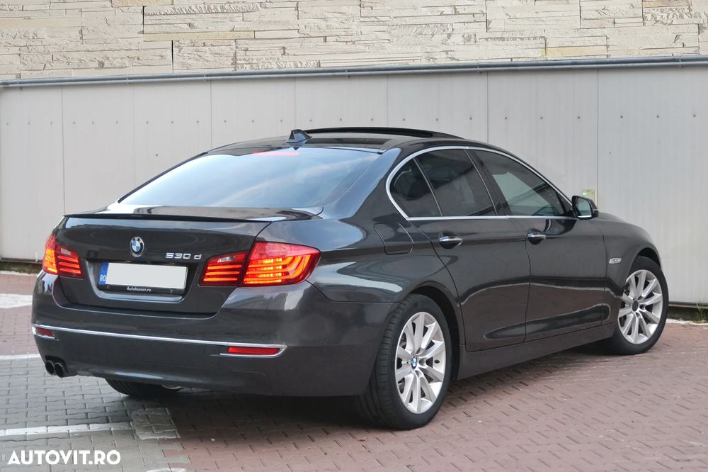 BMW Seria 5 530d Aut. M Sport Edition - 4