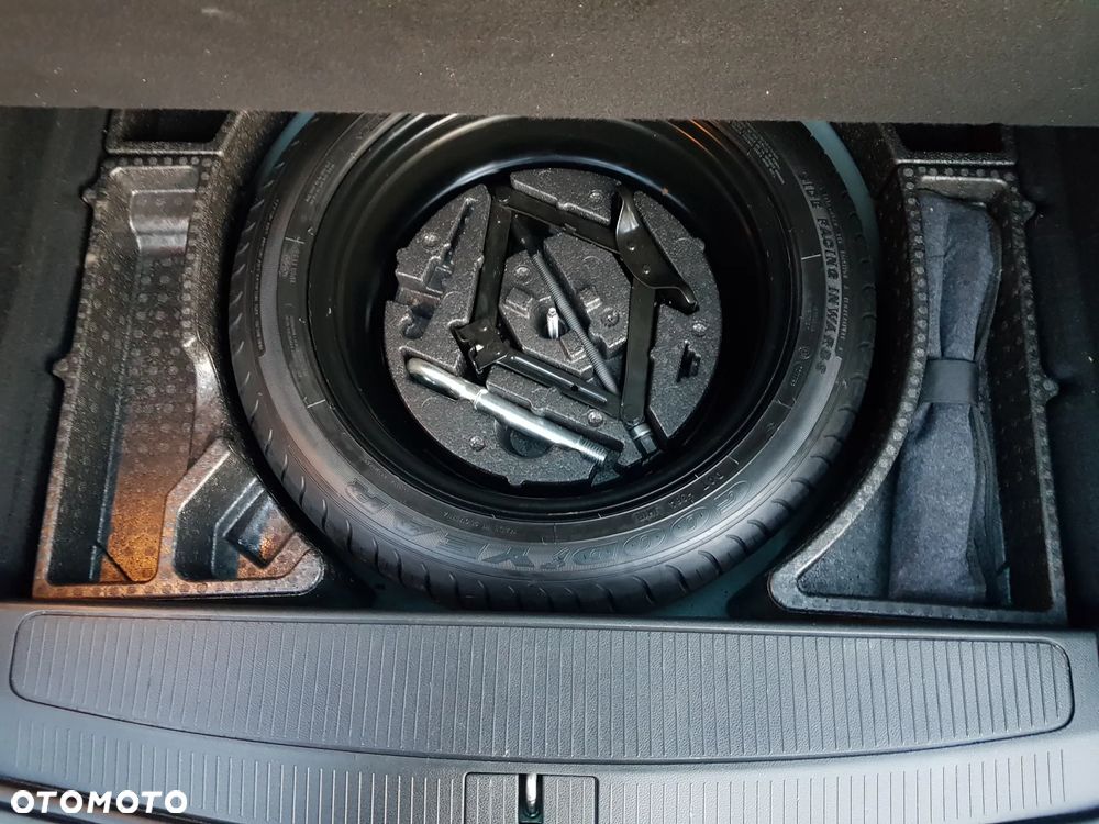 Opel Astra 1.4 Turbo Exklusiv - 33