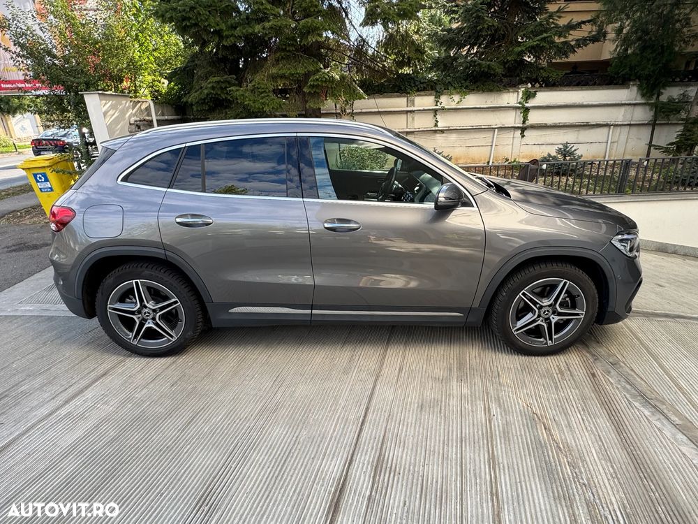 Mercedes-Benz GLA - 10