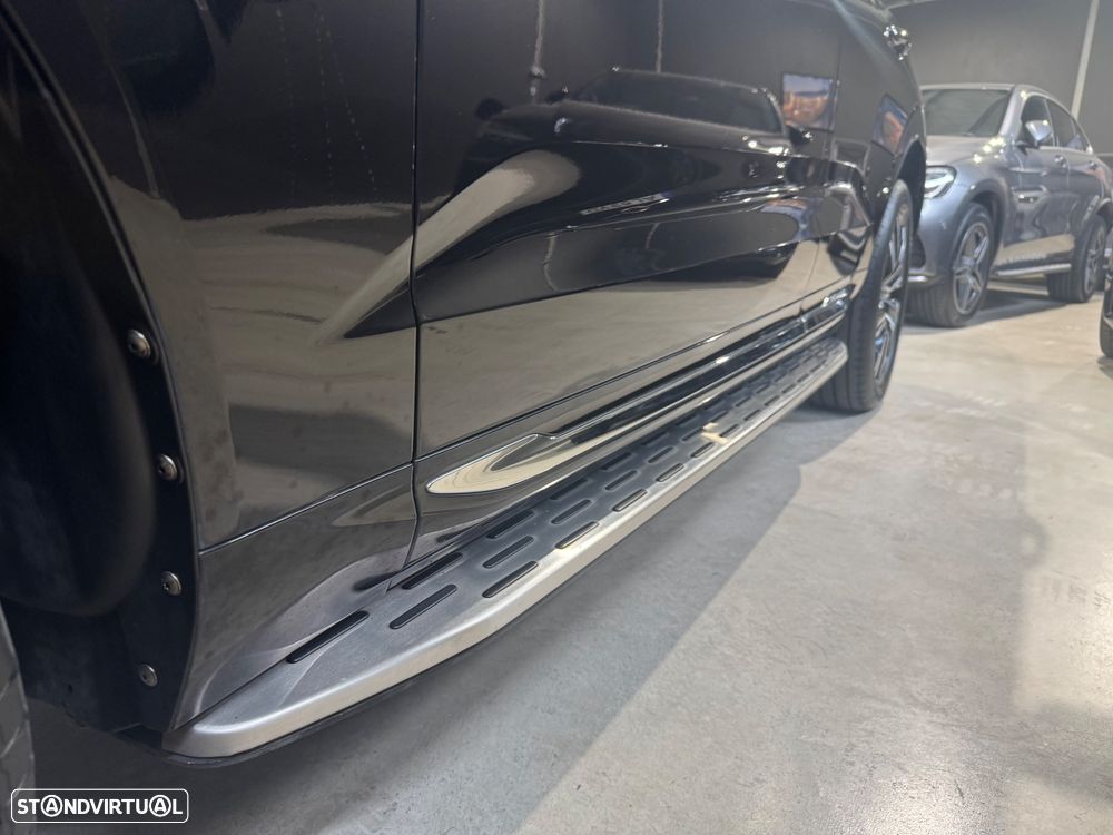 Volvo XC 60 2.0 T6 PHEV Inscription AWD - 33