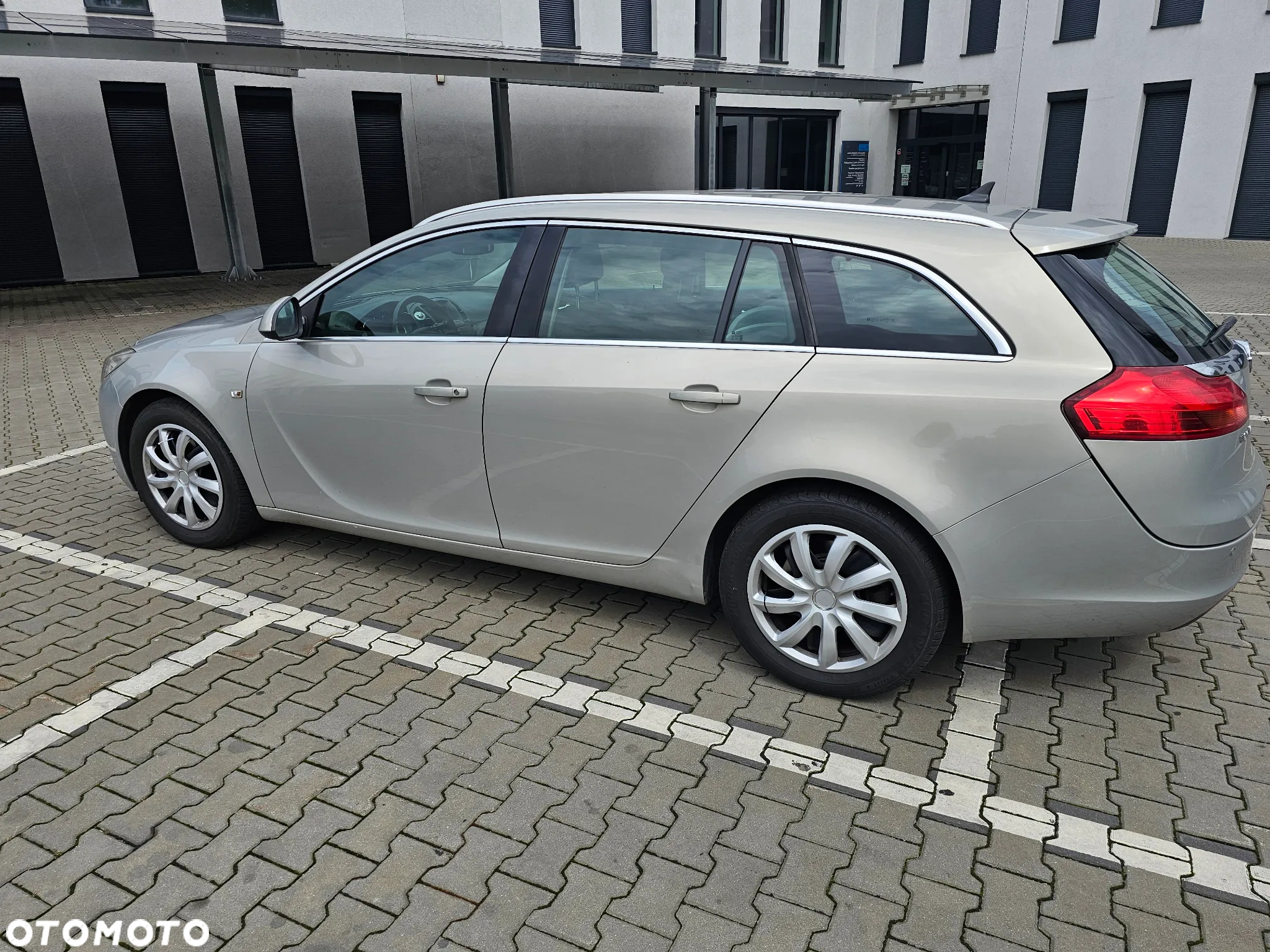 Opel Insignia 2.0 CDTI Sports Tourer ecoFLEX - 17