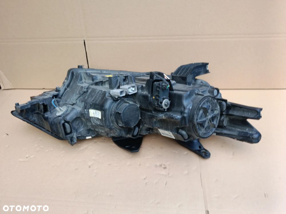 Lampa przednia lewa LED Mitsubishi Outlander III 3 lift reflektor ECM921-22A10 - 5