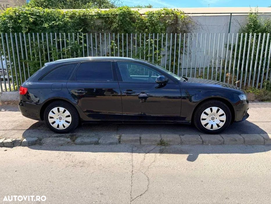 Audi A4 - 4