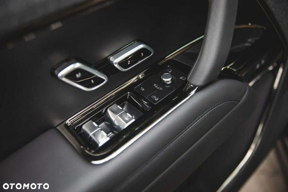 Land Rover Range Rover Sport - 12