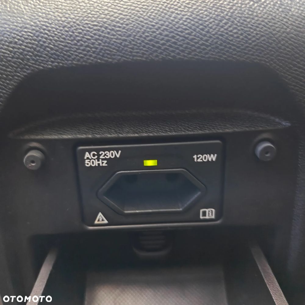 Peugeot 308 e-HDi FAP 115 Stop&Start EGS6 Business Line Niveau 1 - 18