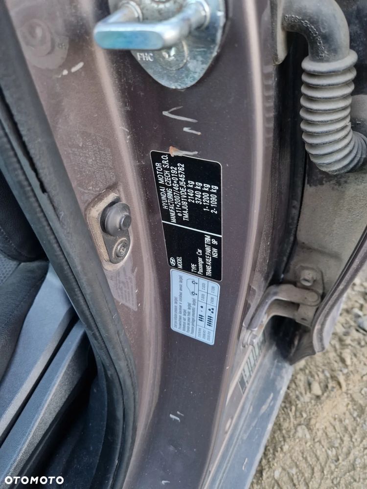 Hyundai Tucson 2.0 CRDI 4WD Automatik Style - 7