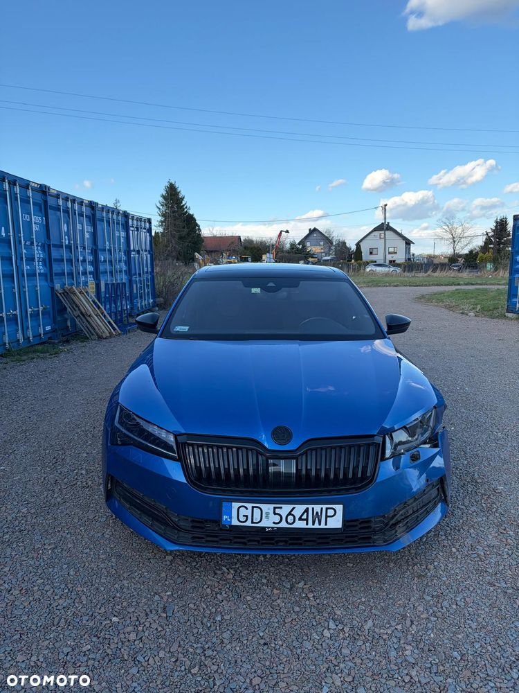 Skoda Superb 2.0 TDI 4x4 Sportline DSG - 2