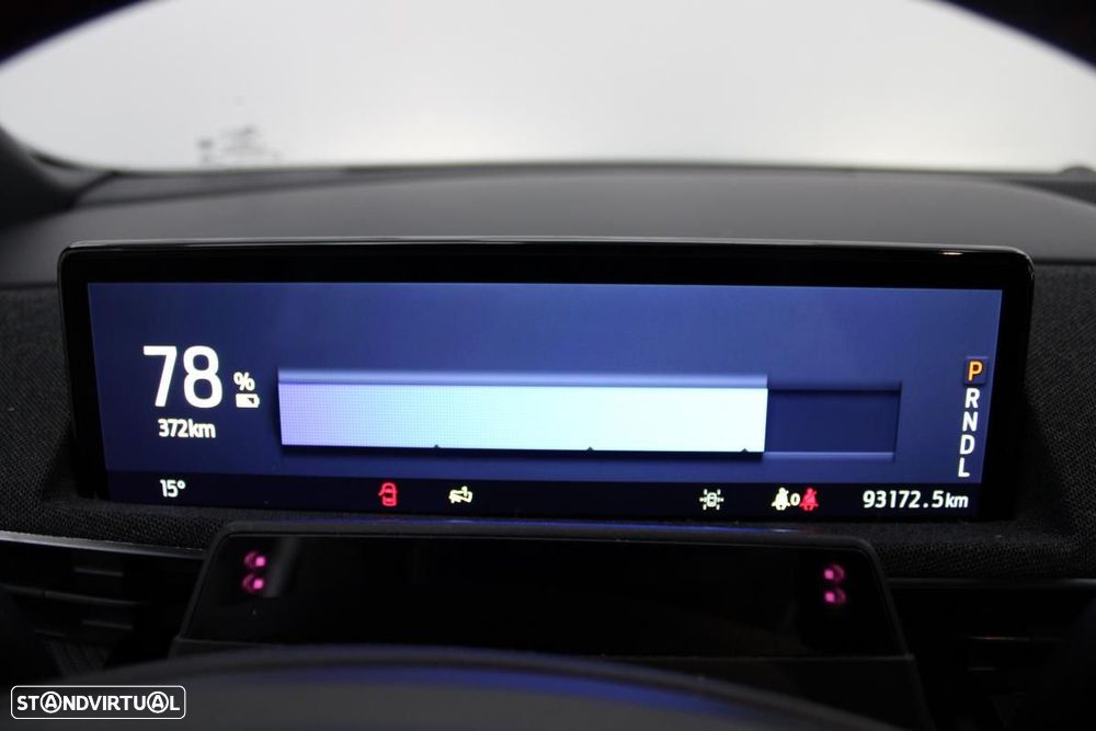 Ford Mustang Mach-E Alargada AWD - 16