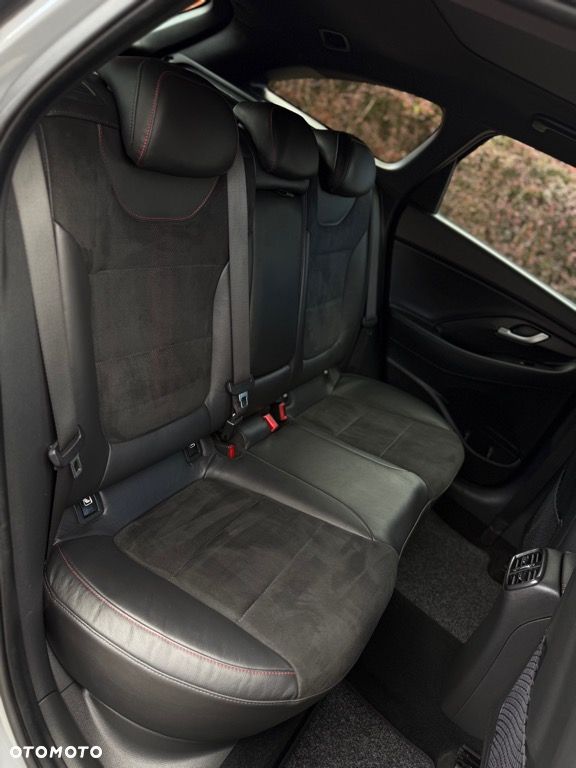 Hyundai i30 1.6 CRDI 48V-Hybrid DCT N-Line - 31