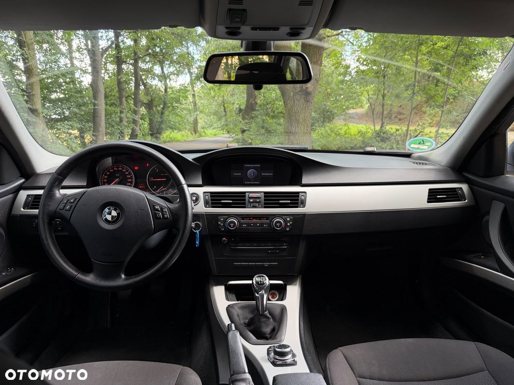 BMW Seria 3 320d DPF - 11