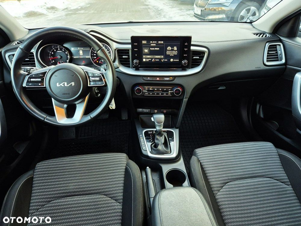Kia Ceed 1.5 T-GDI M DCT - 28