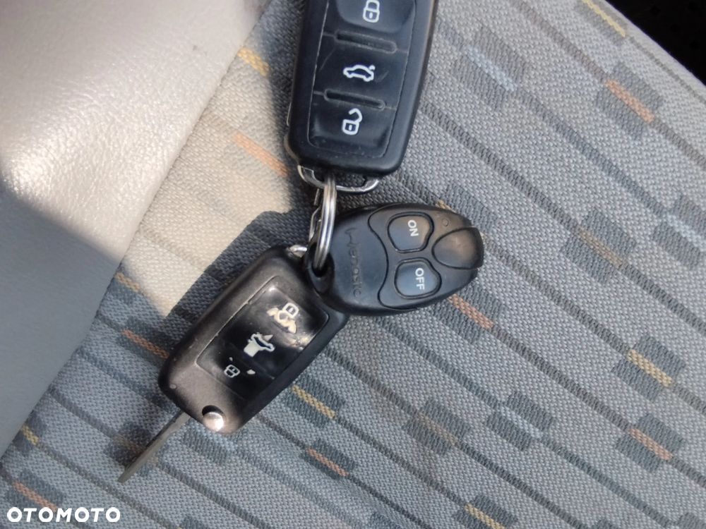 Volkswagen Transporter - 8