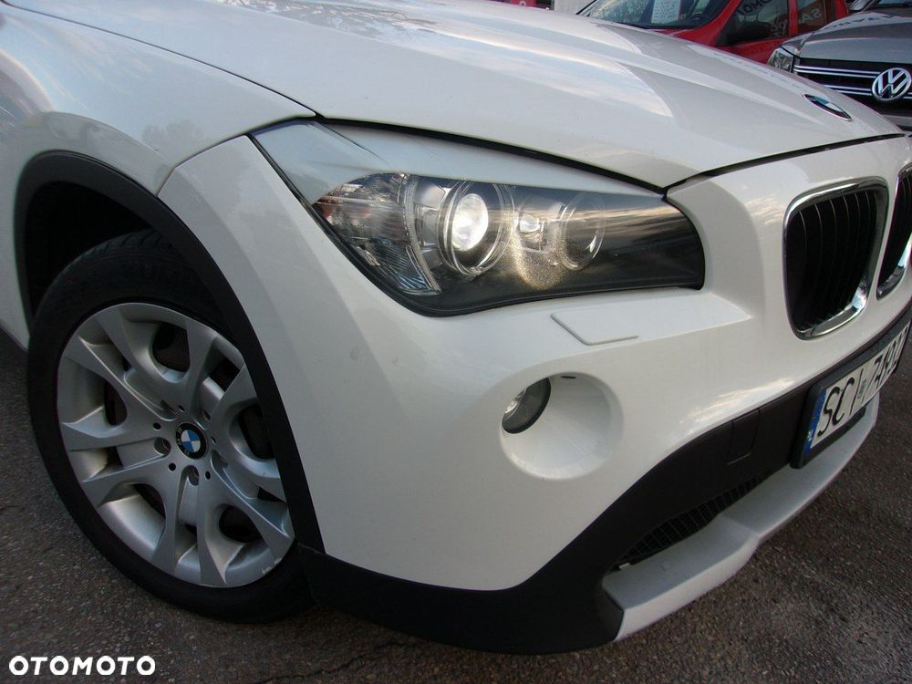 BMW X1 xDrive18d xLine - 4