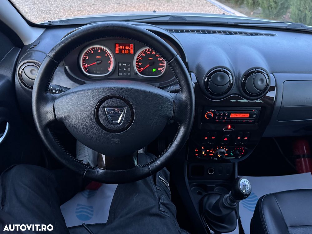 Dacia Duster dCi 110 FAP 4x2 Prestige - 10