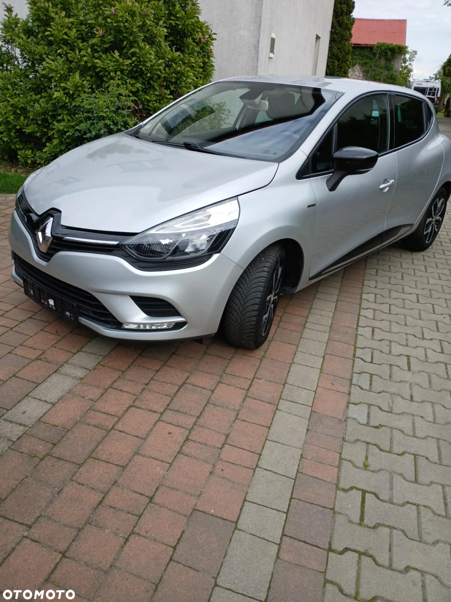Renault Clio dCi 90 Limited - 3