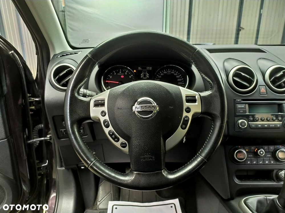 Nissan Qashqai 1.6 acenta - 17