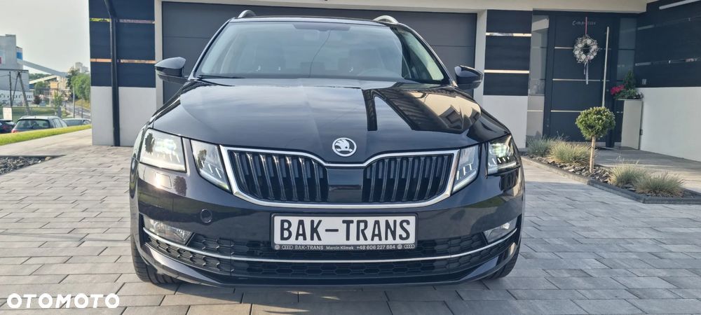 Skoda Octavia 2.0 TDI DSG Premium Edition - 22