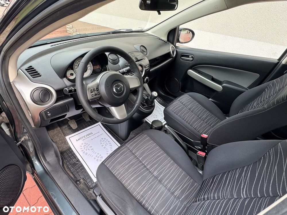 Mazda 2 1.3 Exclusive - 17