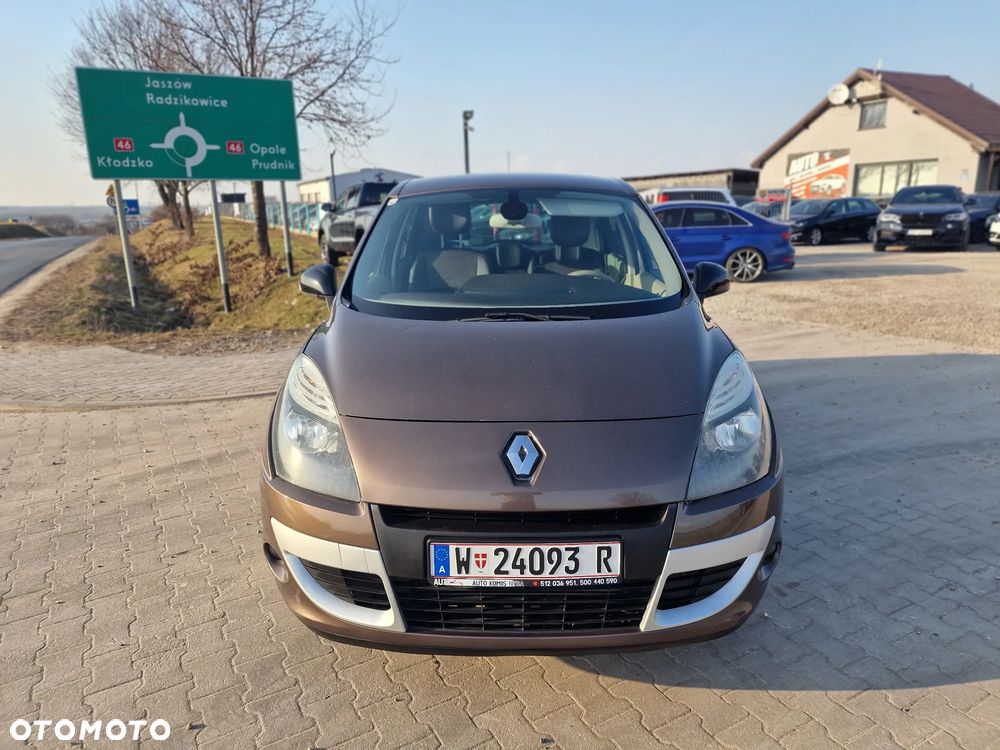 Renault Scenic 1.9 dCi Confort Privilege - 4