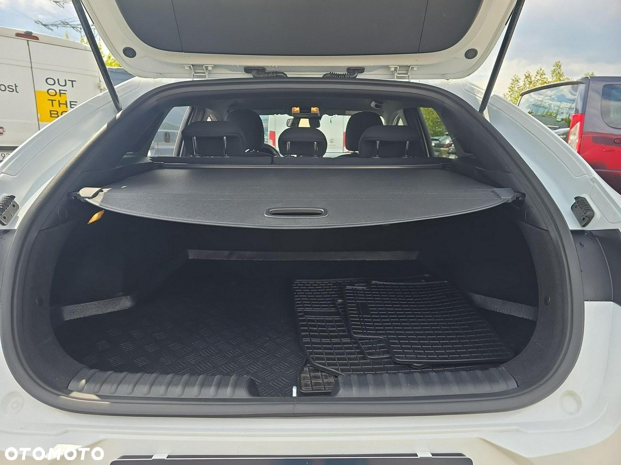 Kia ProCeed - 17