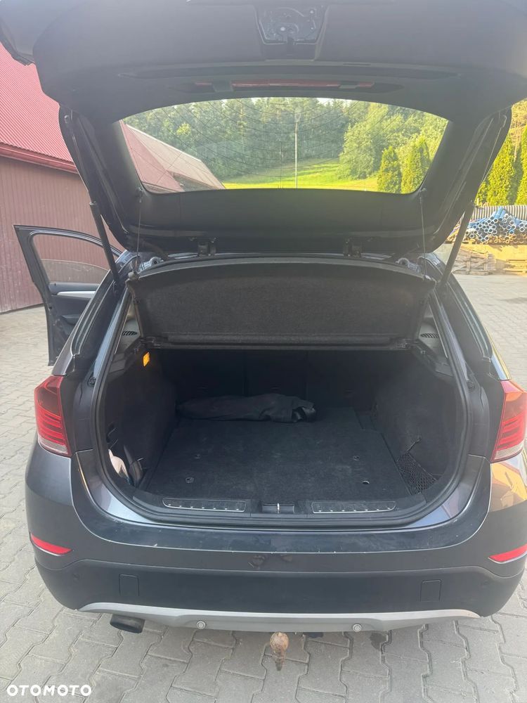 BMW X1 xDrive20d - 12