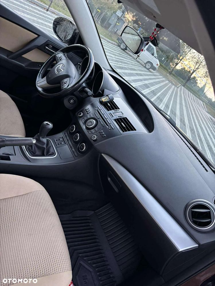 Mazda 3 1.6 Exclusive - 2