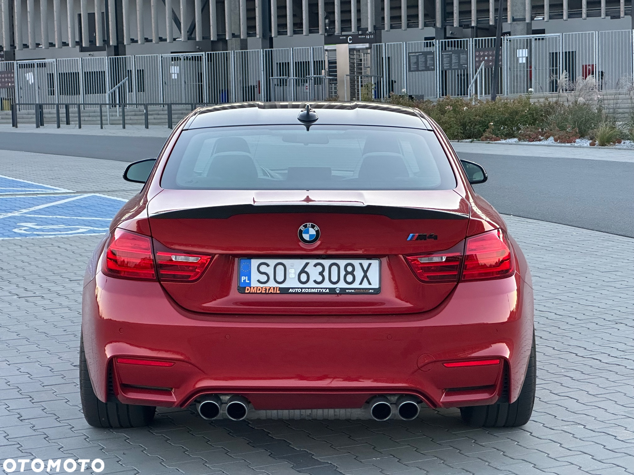 BMW M4 DKG - 8