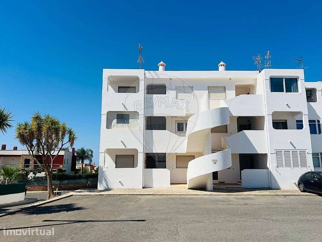 Apartamento T1 para venda - Grande imagem: 3/38