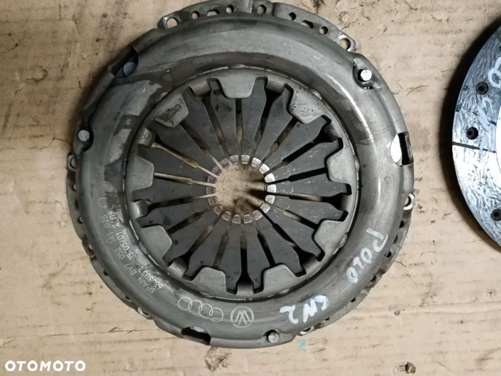 Sprzęgło tarcza docisk VW Polo 6N2 1.0 MPI 052141025 - 2