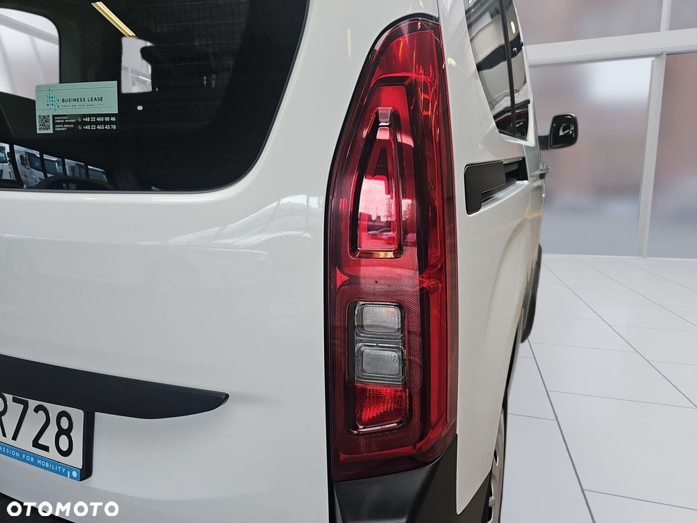 Opel Combo 1.5 DT Edition 102KM - 30