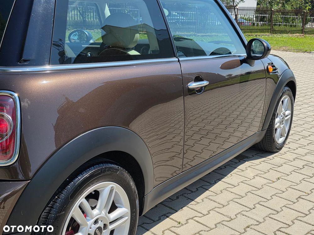 MINI Cooper Standard - 8