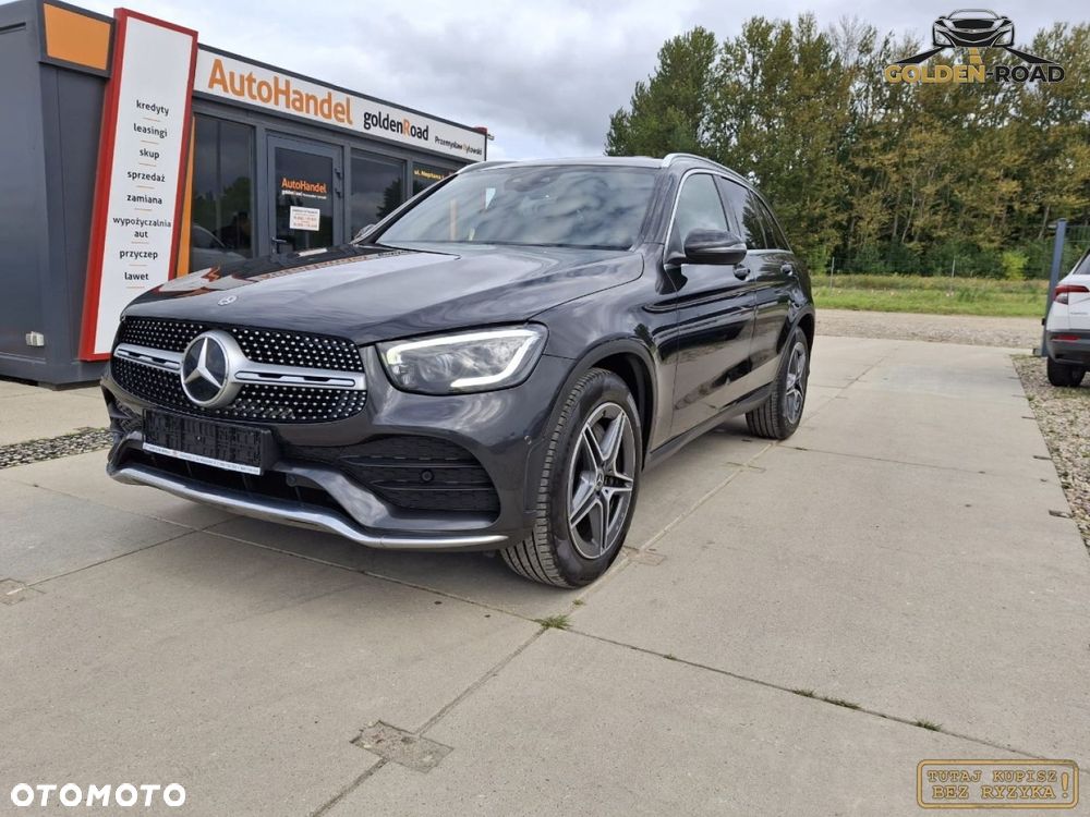 Mercedes-Benz GLC - 2