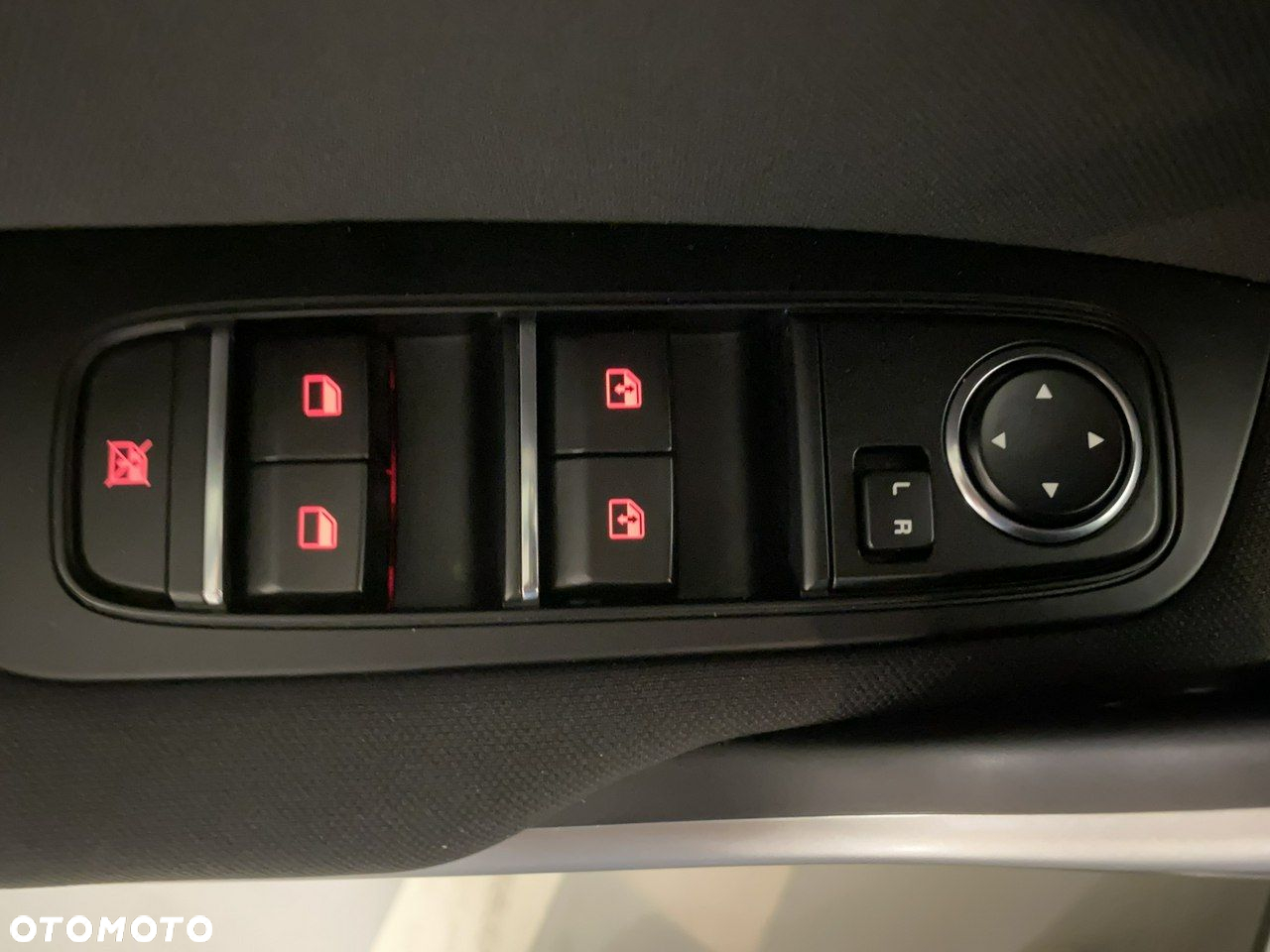 Kia XCeed - 28
