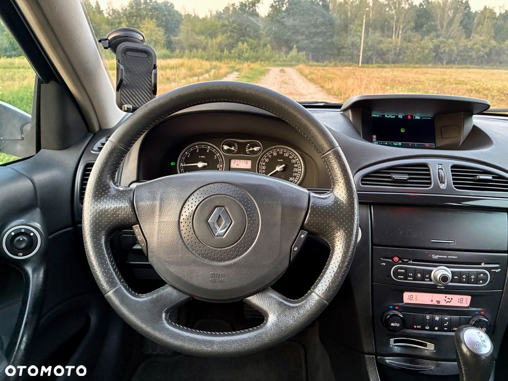 Renault Laguna - 31