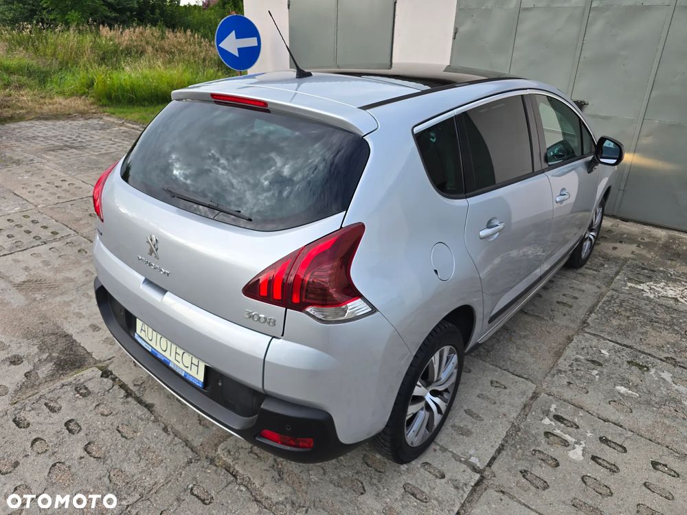Peugeot 3008 2.0 HDi Allure - 3
