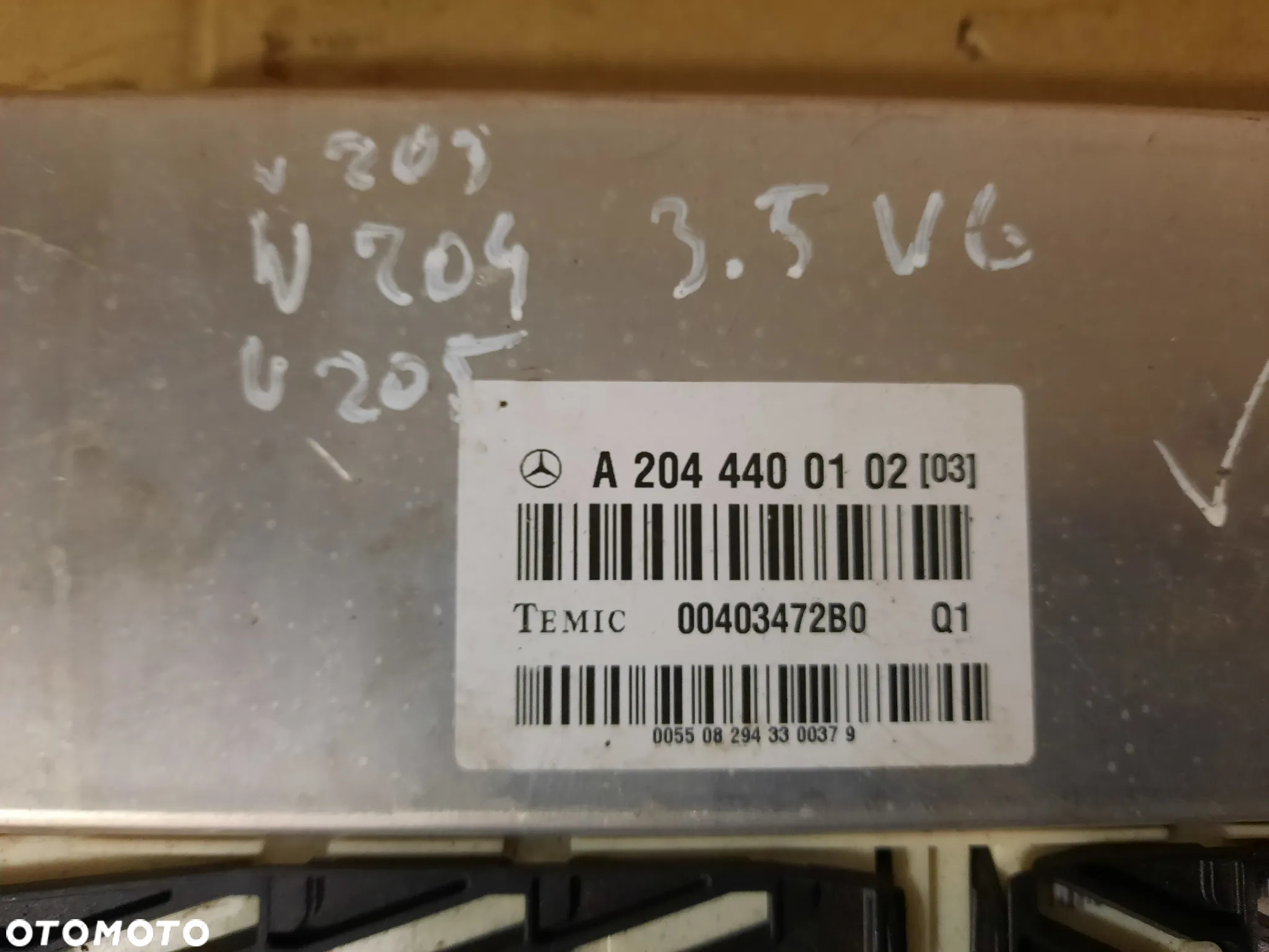 Moduł sterownik Mercedes W204  a2044400102 - 2