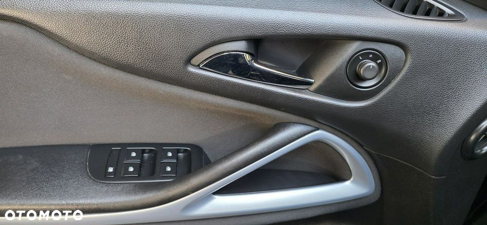 Opel Zafira - 16