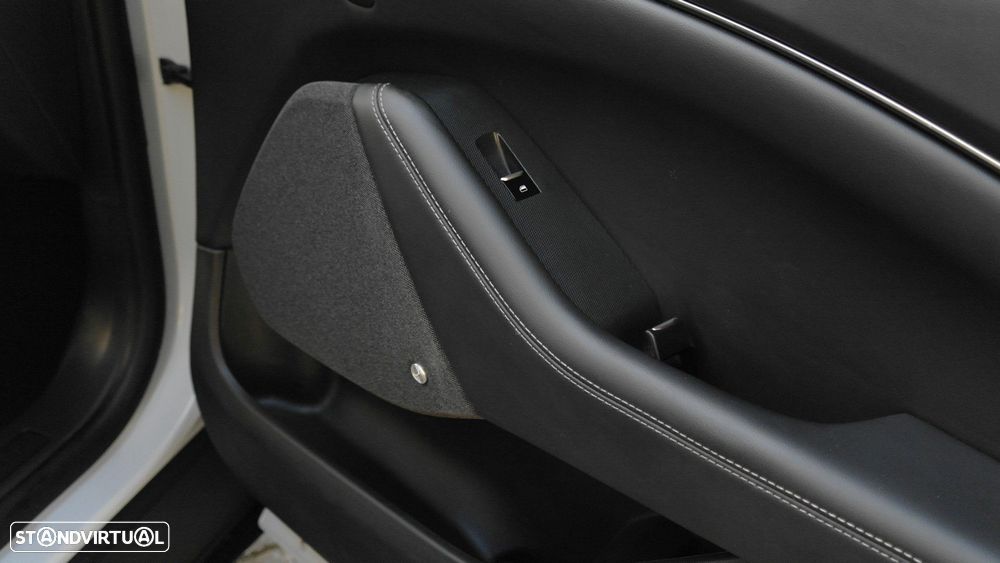 Ford Mustang Mach-E 98.7 kWh Premium - 38